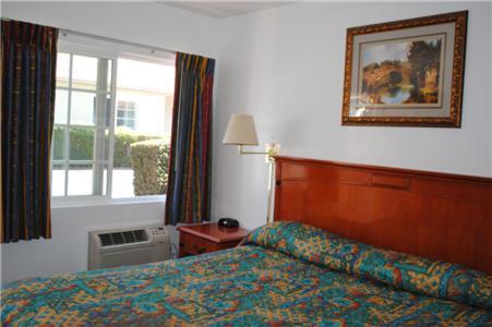 لوس أنجلوس Rose Bowl Motel الغرفة الصورة
